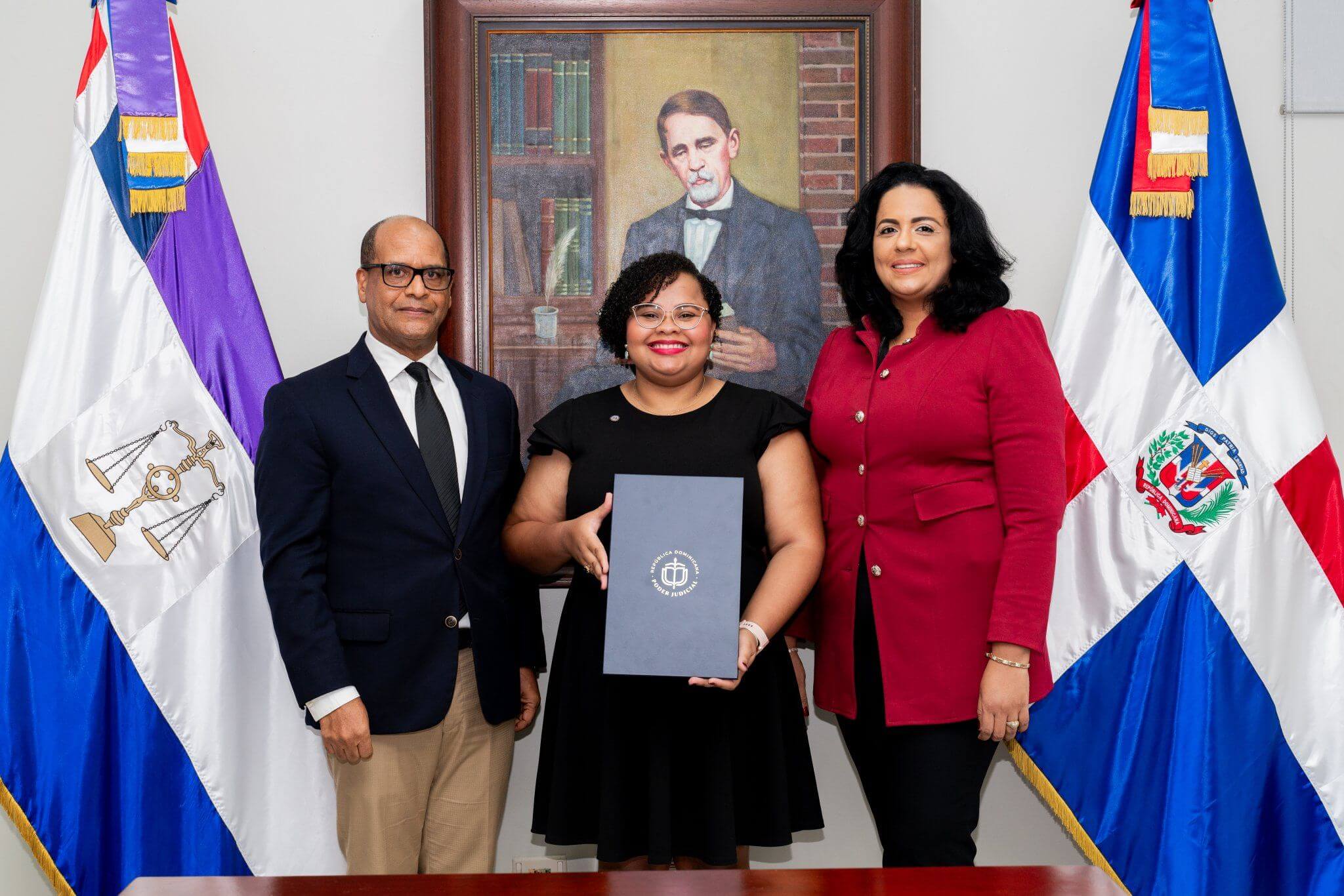 Consejo Del Poder Judicial Entrega Premios A Las Ganadoras De La XVIII