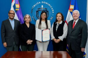 Entregan premios nacionales XIX versión Concurso de Ensayos sobre Ética Judicial