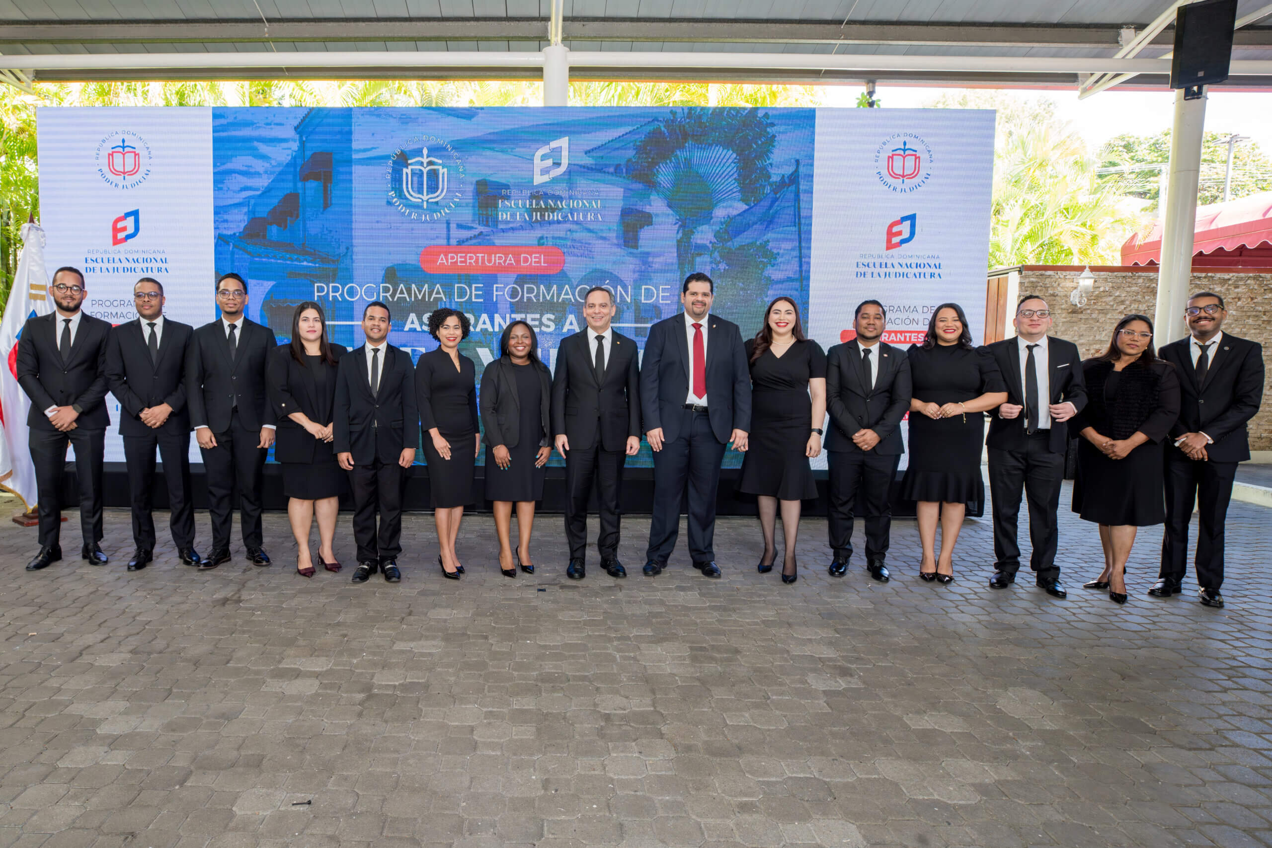 Presidente SCJ reafirma compromiso con una justicia ética durante ingreso de 13 nuevos aspirantes a jueces de la Escuela Nacional de la Judicatura